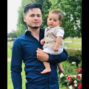 Meet your Posher, Sergio jr